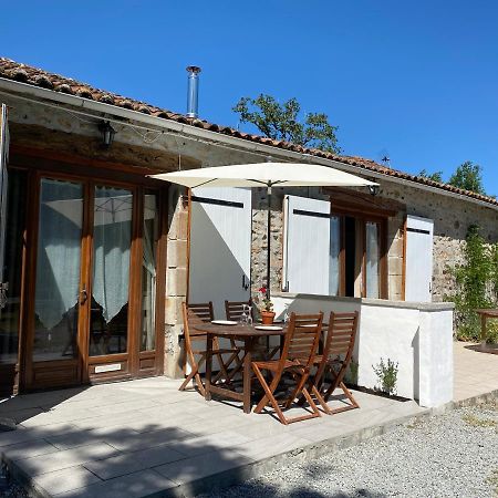 Fonclaire Holidays Mortemart Exterior foto